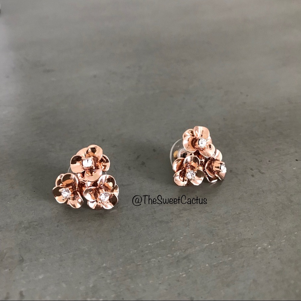 Kate Spade Shine On Flower Cluster Rose Earrings - Picture 6 of 8